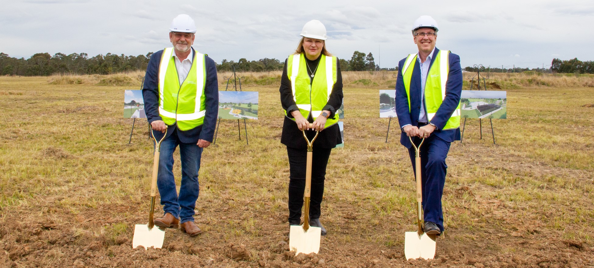 Director Brian Steffen, Mayor Tricia Hitchen and CEO Warwick Winn with shovels at the Gipps Street site