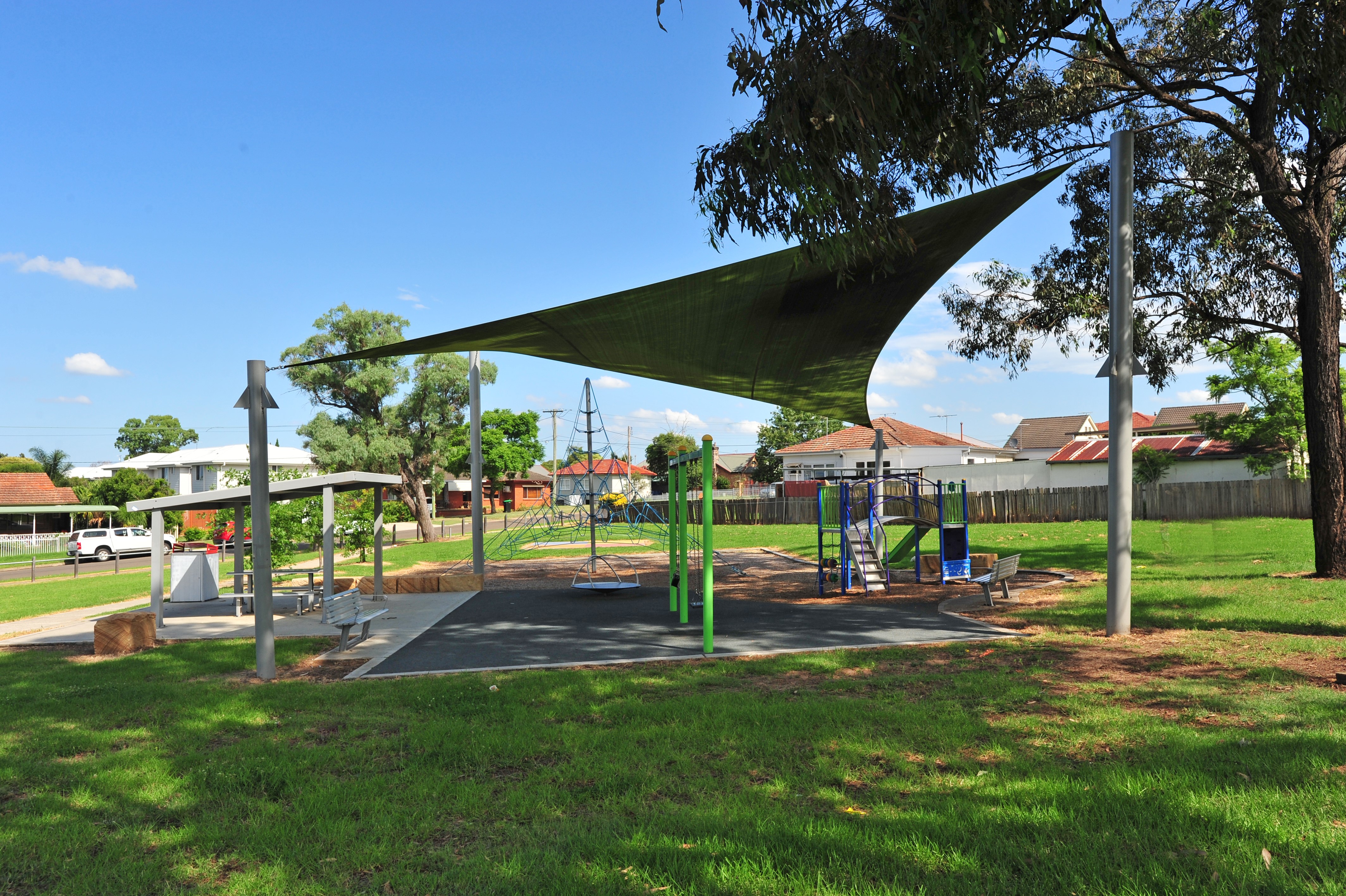 australia and brisbane street reserve