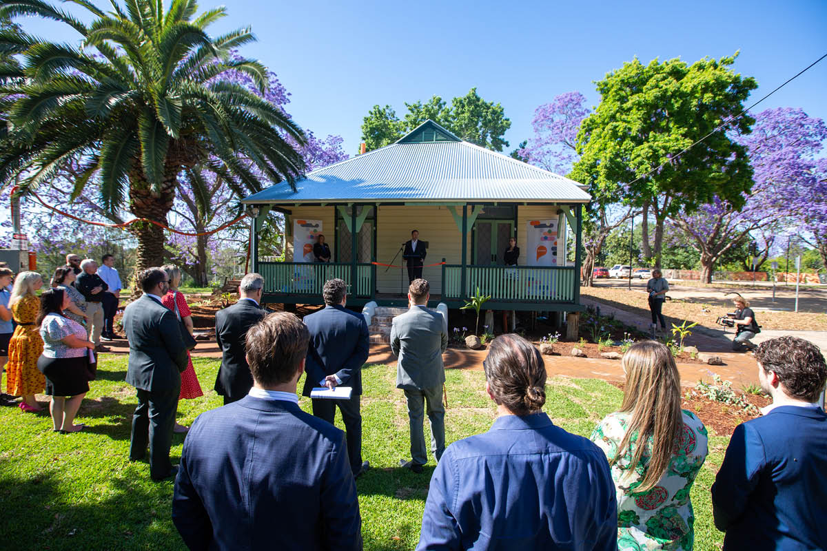 Penrith Mayor Tricia Hitchen and Stuart Ayres MP, Member for Penrith at the restored historic Police Cottage at Emu Plains. 