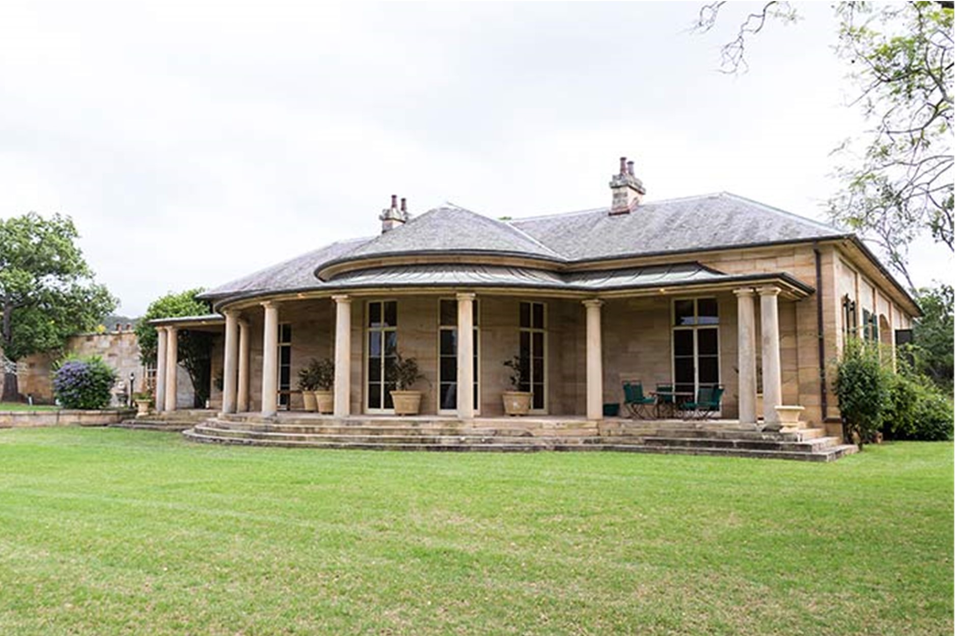 front view of the homestead on Fernhill estate